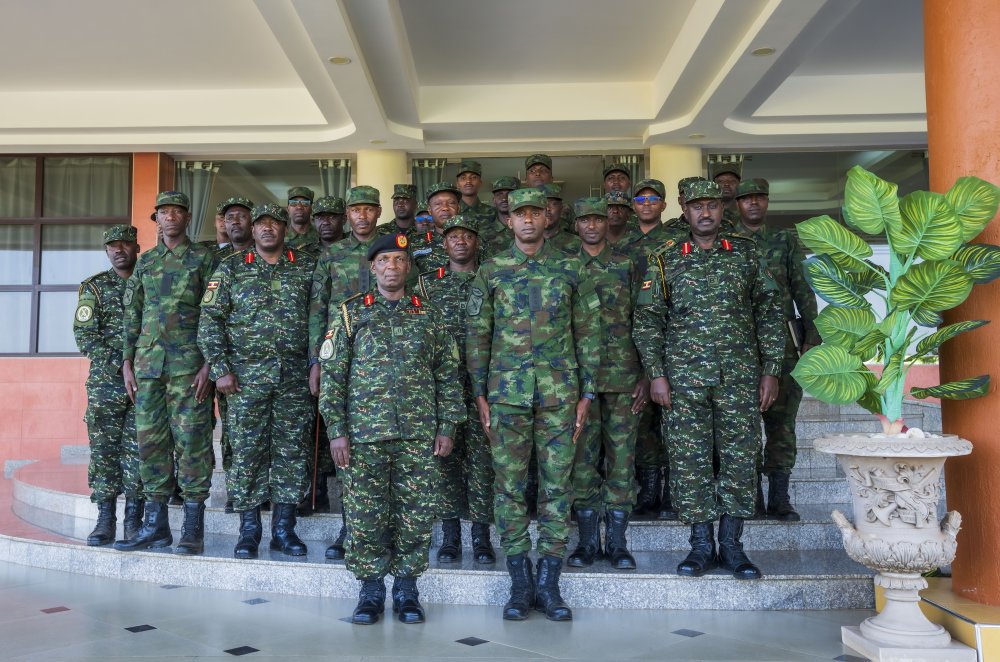 Rwanda, Uganda commanders discuss security along common border